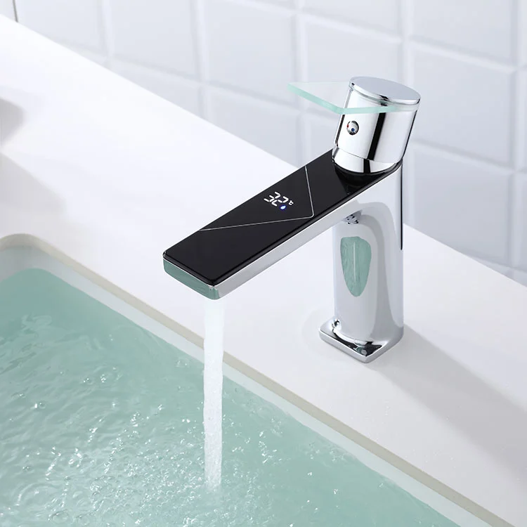 Mässing Smart Temp Display Basin kran
